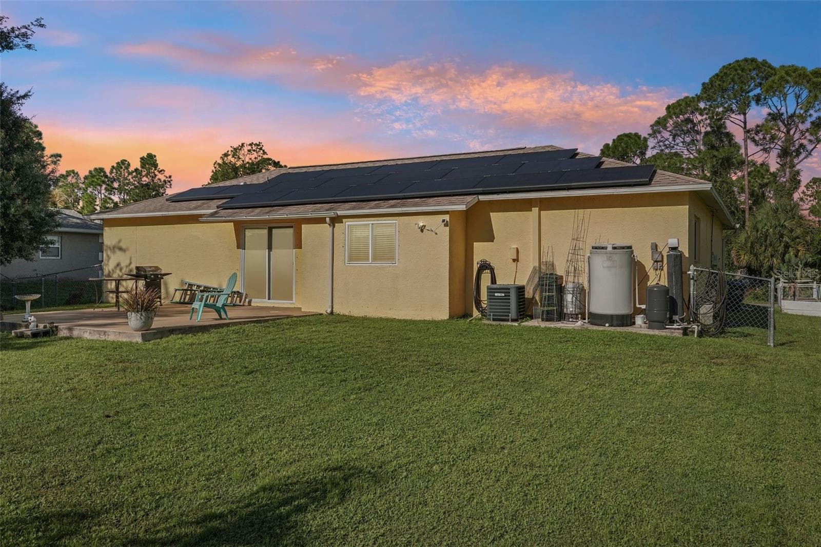 Single Family Residence at 1130 S WAPELLO ST, NORTH PORT, photo 30 of 43