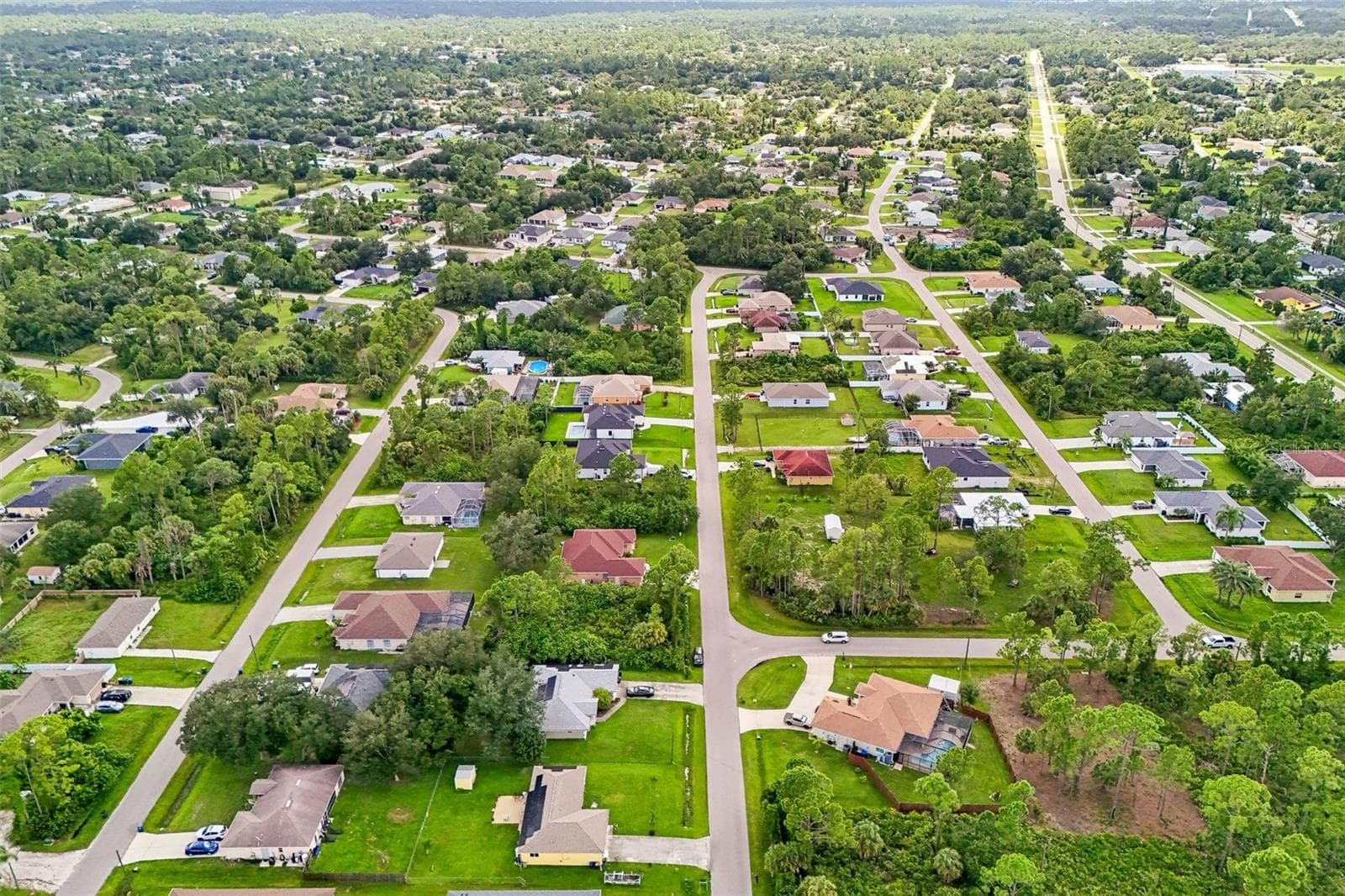 Single Family Residence at 1130 S WAPELLO ST, NORTH PORT, photo 37 of 43