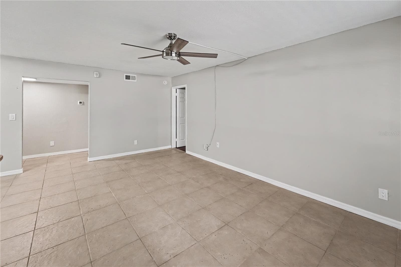 Condominium at 4450 40TH AVE N #D12, ST PETERSBURG, photo 9 of 23