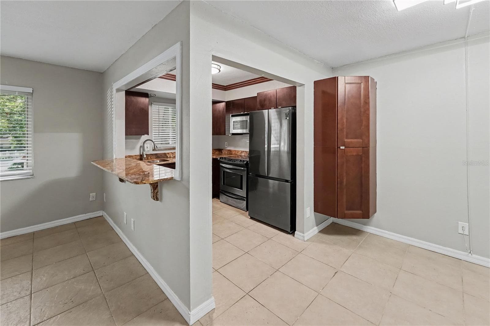 Condominium at 4450 40TH AVE N #D12, ST PETERSBURG, photo 10 of 23