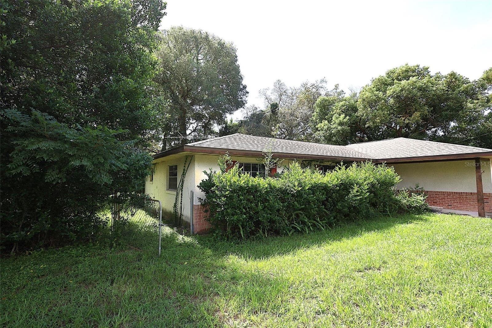 Single Family Residence at 339 COLOMBA RD, DEBARY, photo 4 of 61