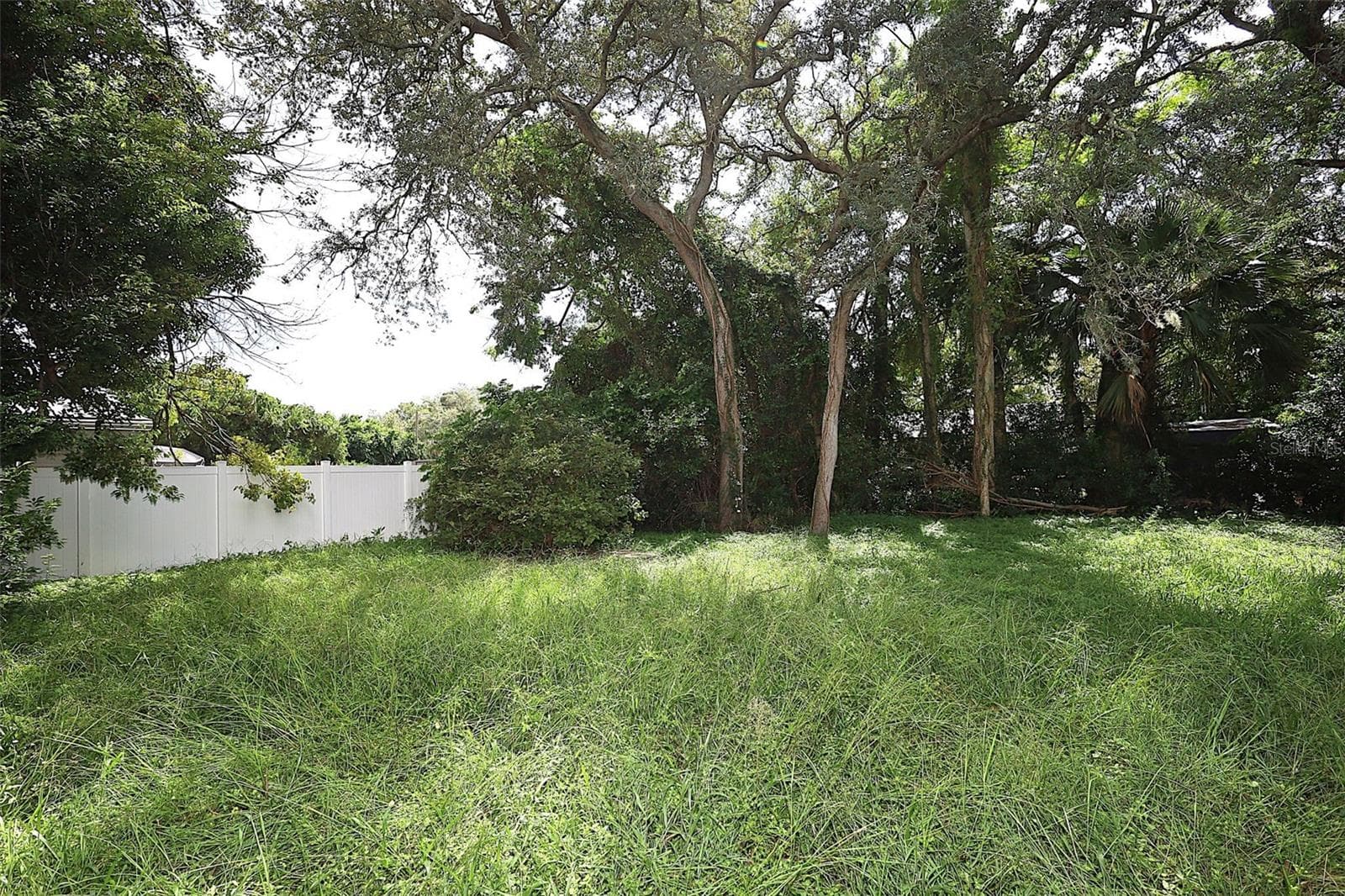 Single Family Residence at 339 COLOMBA RD, DEBARY, photo 6 of 61
