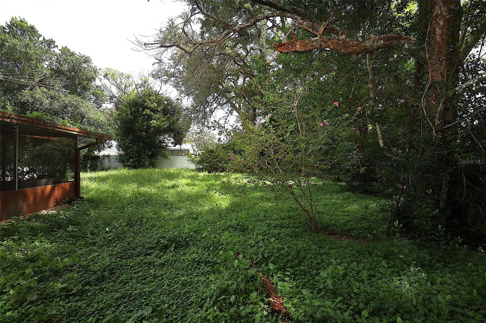 Single Family Residence at 339 COLOMBA RD, DEBARY, photo 12 of 61