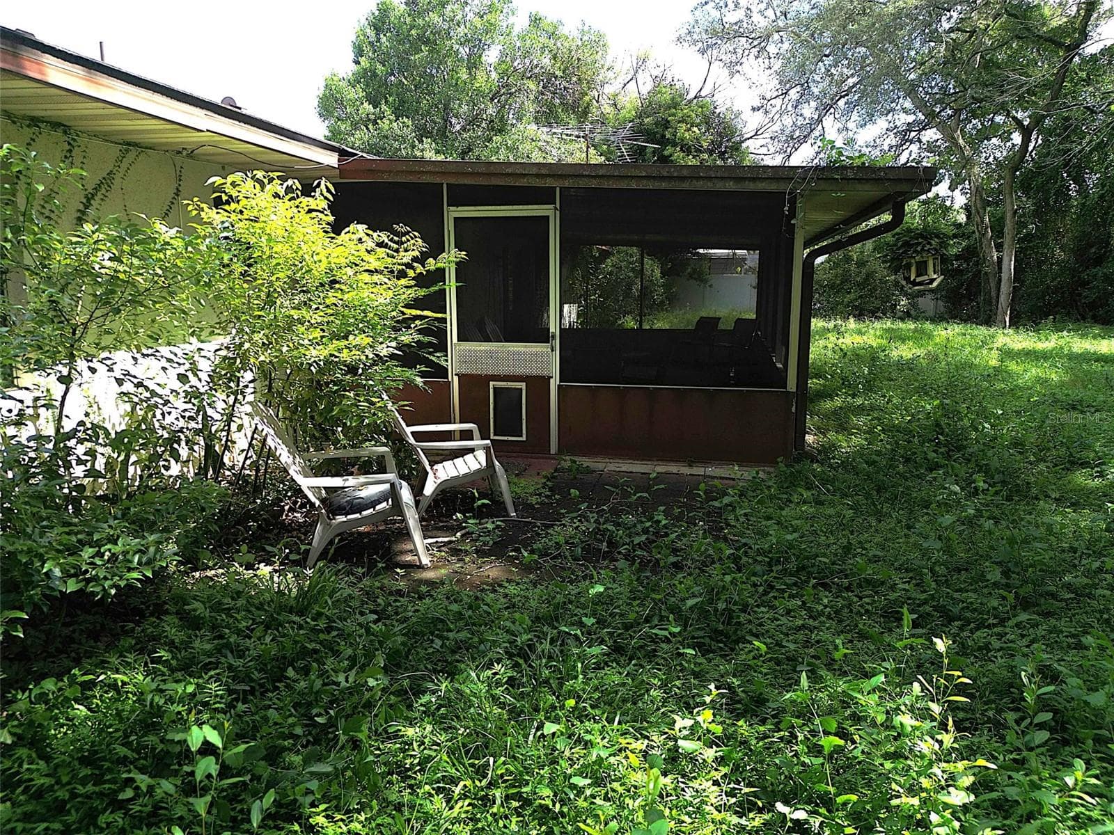 Single Family Residence at 339 COLOMBA RD, DEBARY, photo 16 of 61