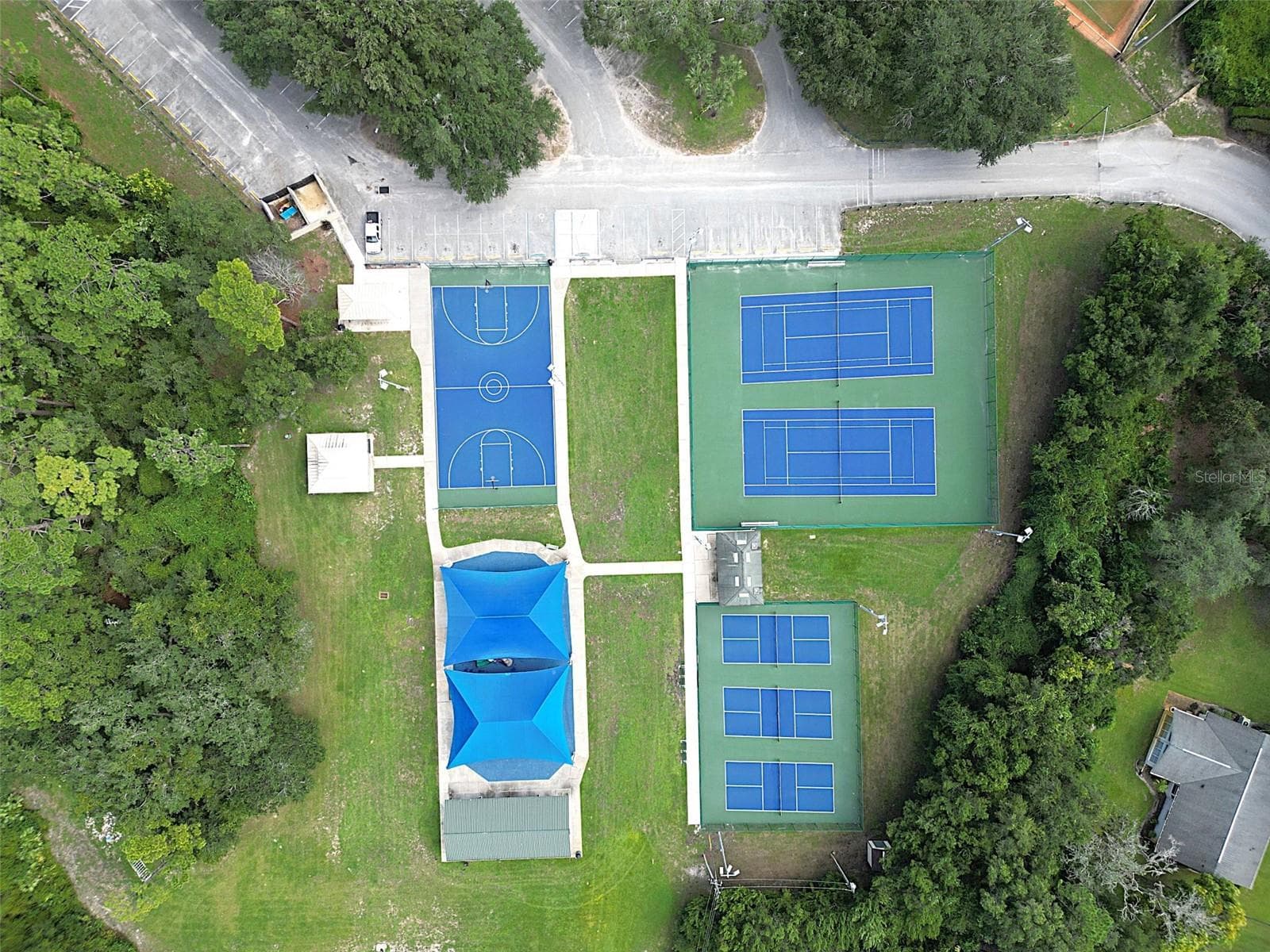 Single Family Residence at 339 COLOMBA RD, DEBARY, photo 57 of 61