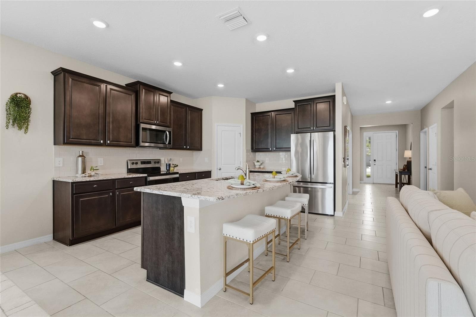 Single Family Residence at 5740 WOODLAND SAGE DR, SARASOTA, photo 4 of 60