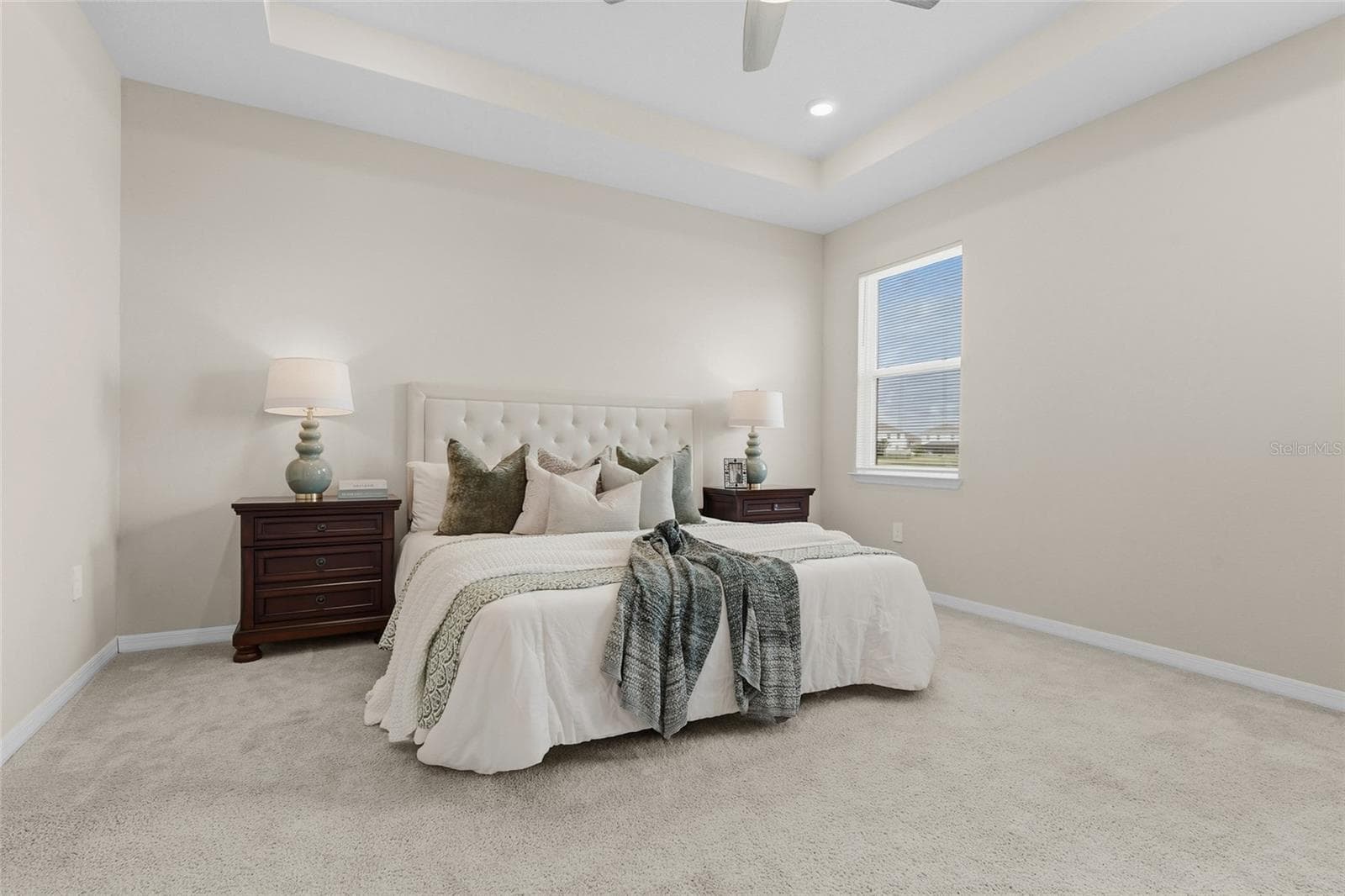 Primary bedroom - 5740 WOODLAND SAGE DR, SARASOTA