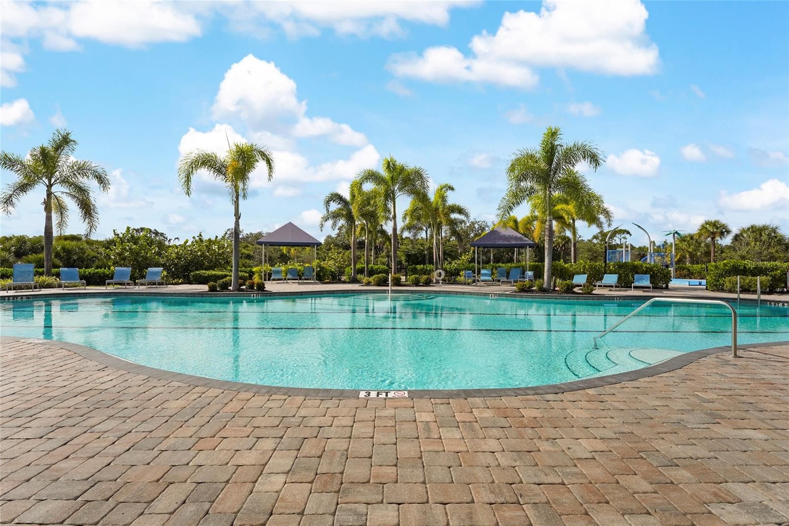 Single Family Residence at 5740 WOODLAND SAGE DR, SARASOTA, photo 15 of 60