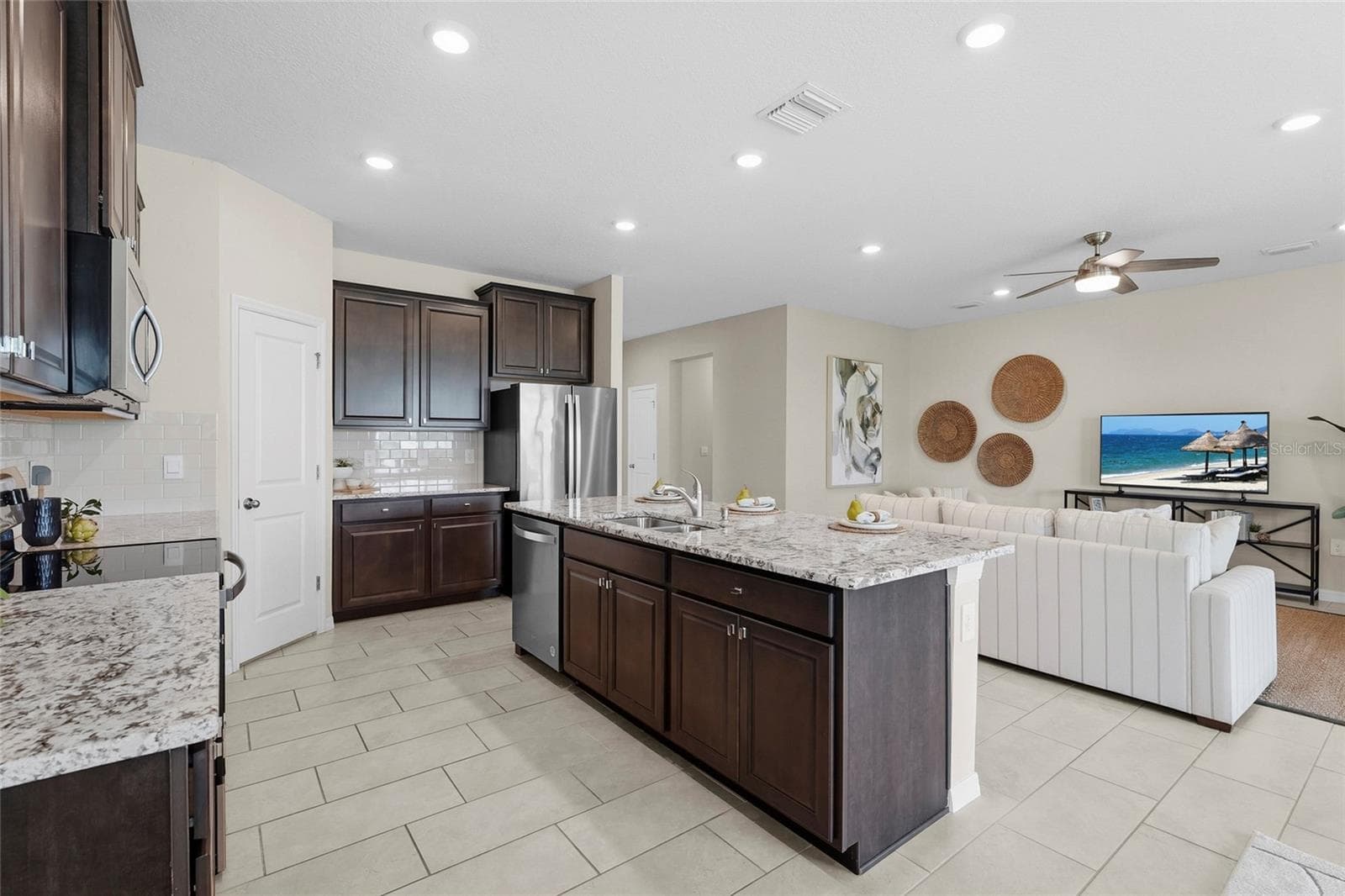 Single Family Residence at 5740 WOODLAND SAGE DR, SARASOTA, photo 21 of 60
