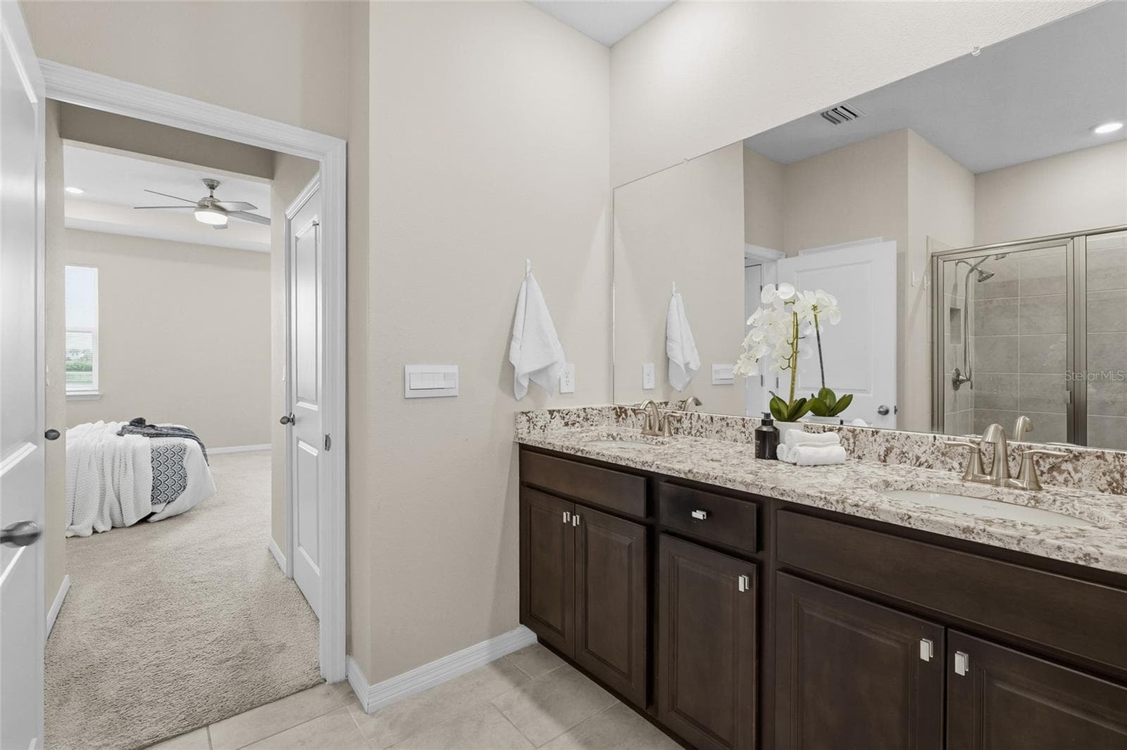 Single Family Residence at 5740 WOODLAND SAGE DR, SARASOTA, photo 26 of 60