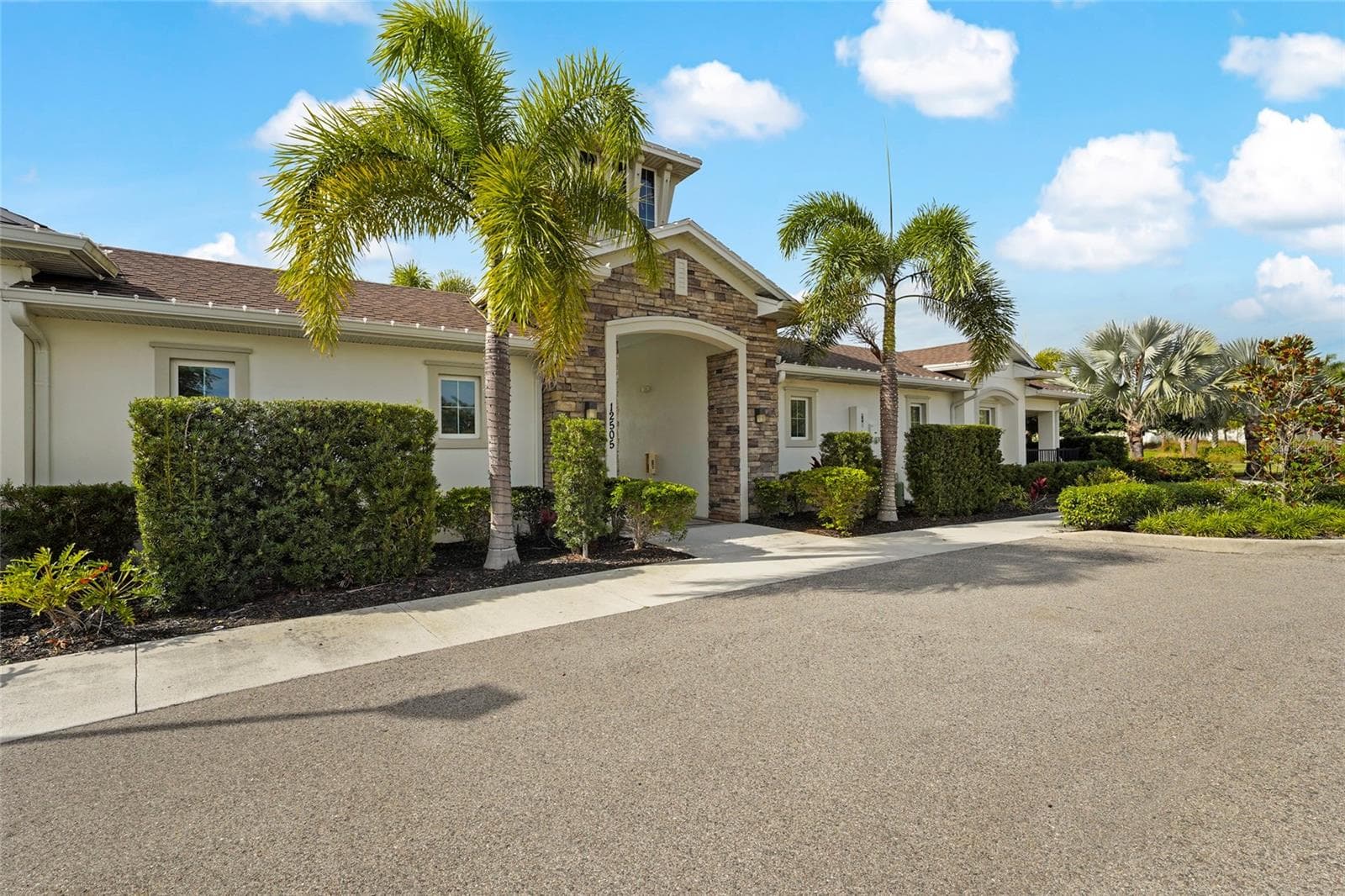 Single Family Residence at 5740 WOODLAND SAGE DR, SARASOTA, photo 52 of 60