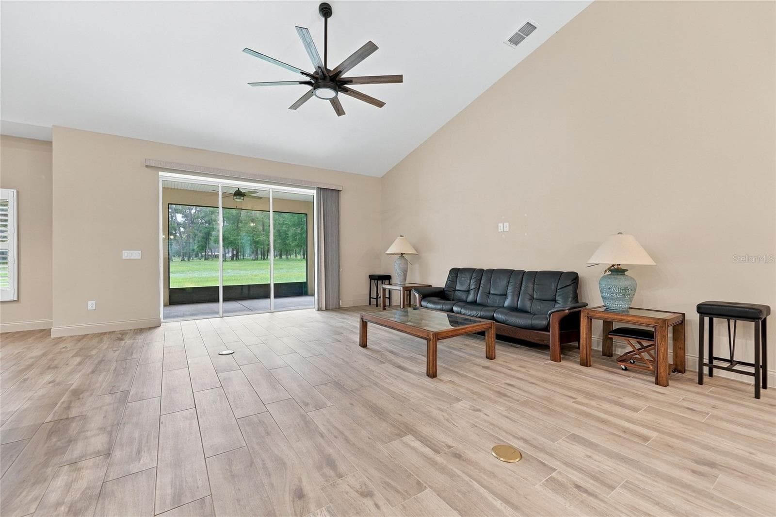 Single Family Residence at 16 LAKESIDE DR, OCALA, photo 9 of 48