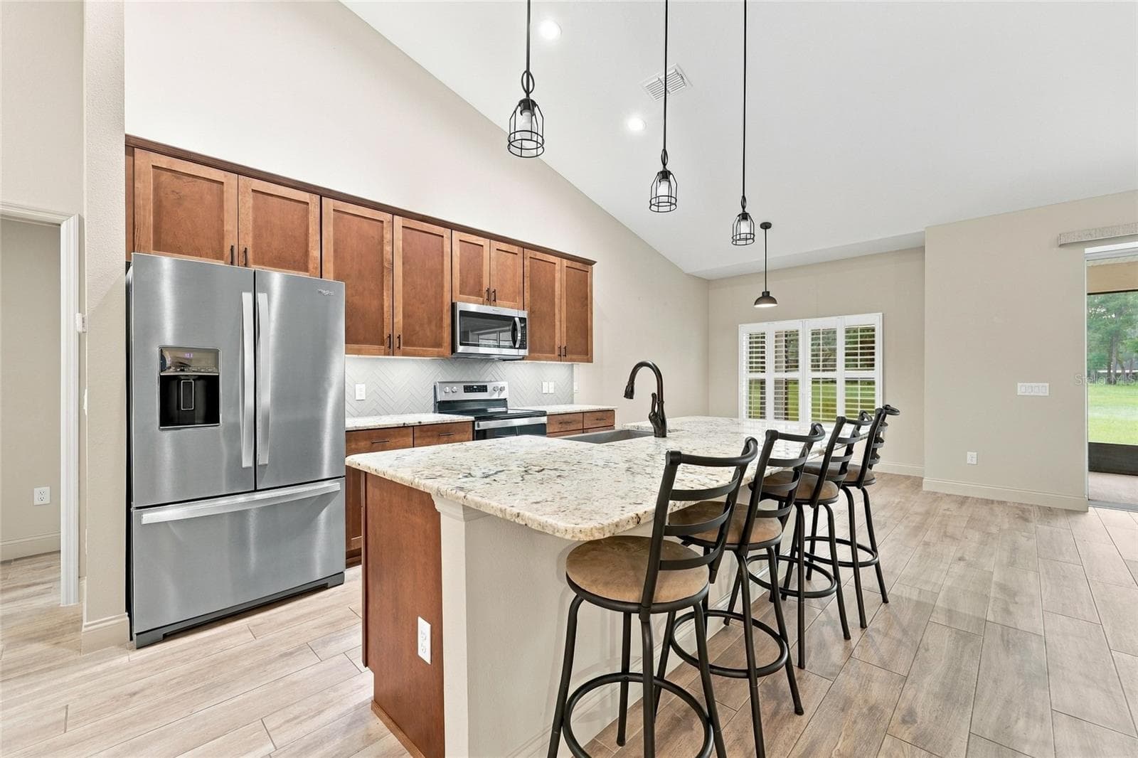 Single Family Residence at 16 LAKESIDE DR, OCALA, photo 15 of 48
