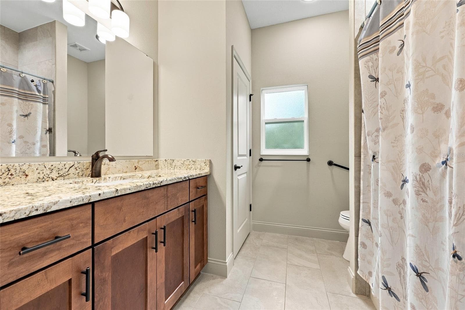 Single Family Residence at 16 LAKESIDE DR, OCALA, photo 25 of 48