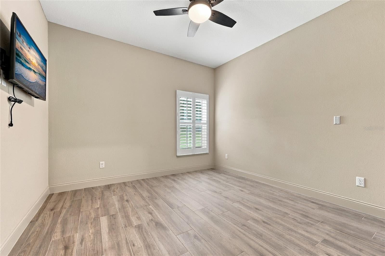 Single Family Residence at 16 LAKESIDE DR, OCALA, photo 26 of 48