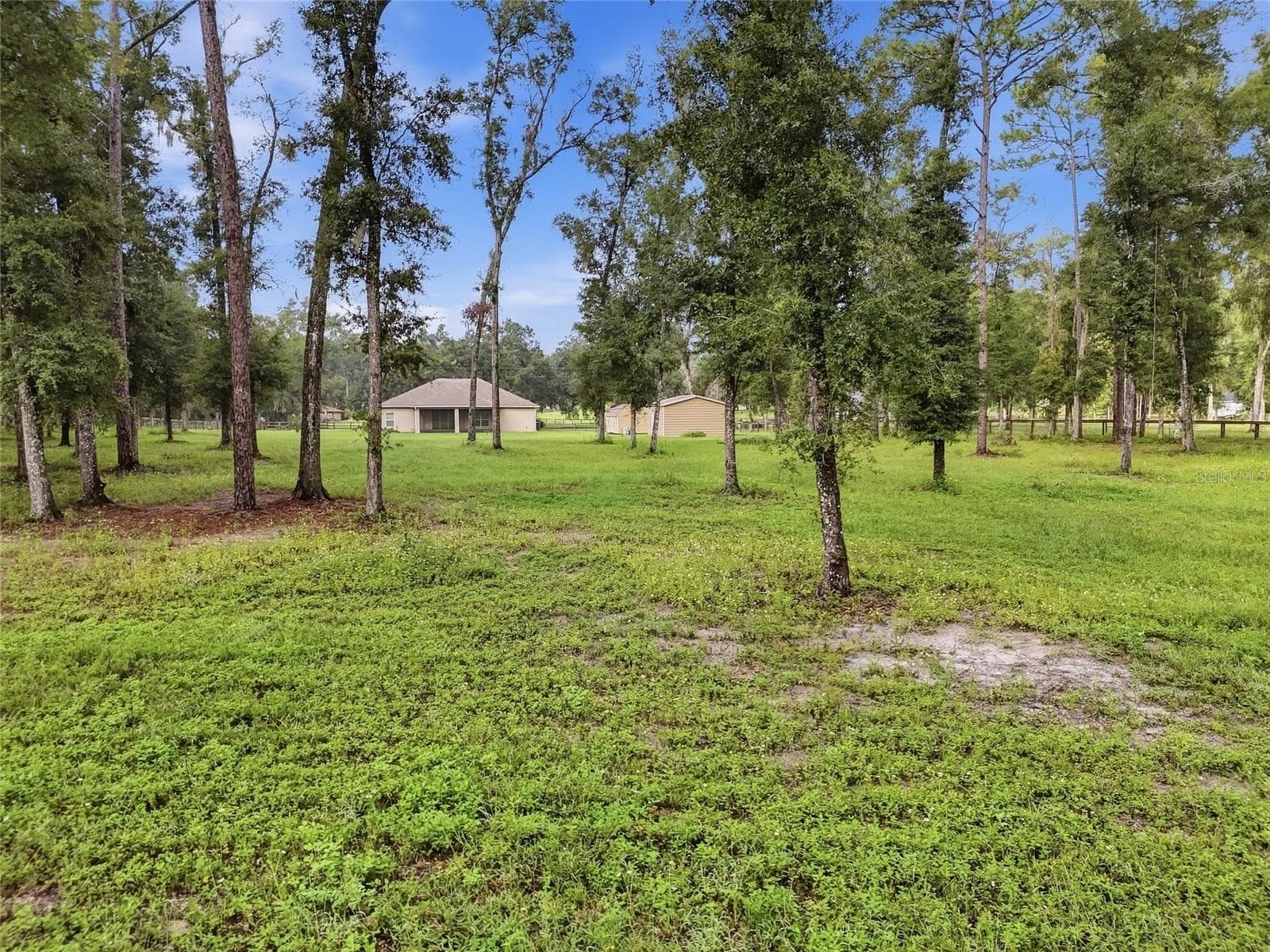 Single Family Residence at 16 LAKESIDE DR, OCALA, photo 39 of 48