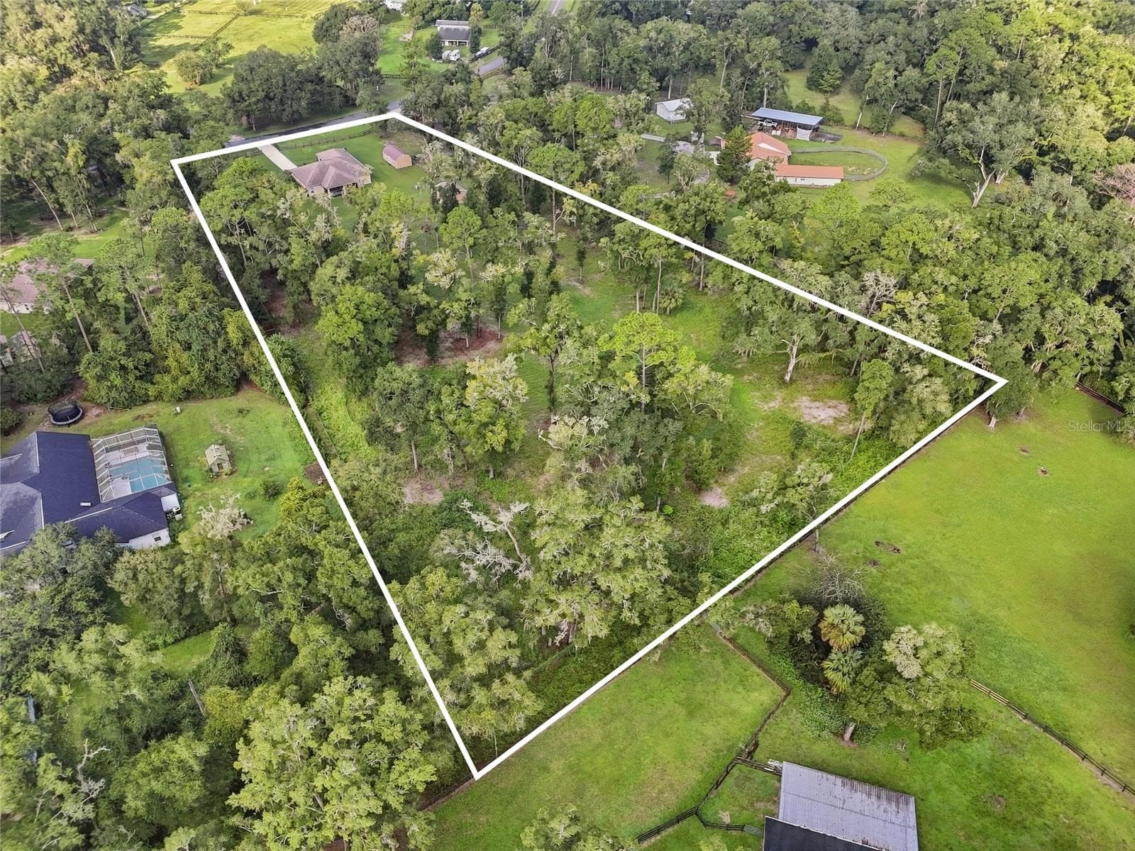 Single Family Residence at 16 LAKESIDE DR, OCALA, photo 42 of 48
