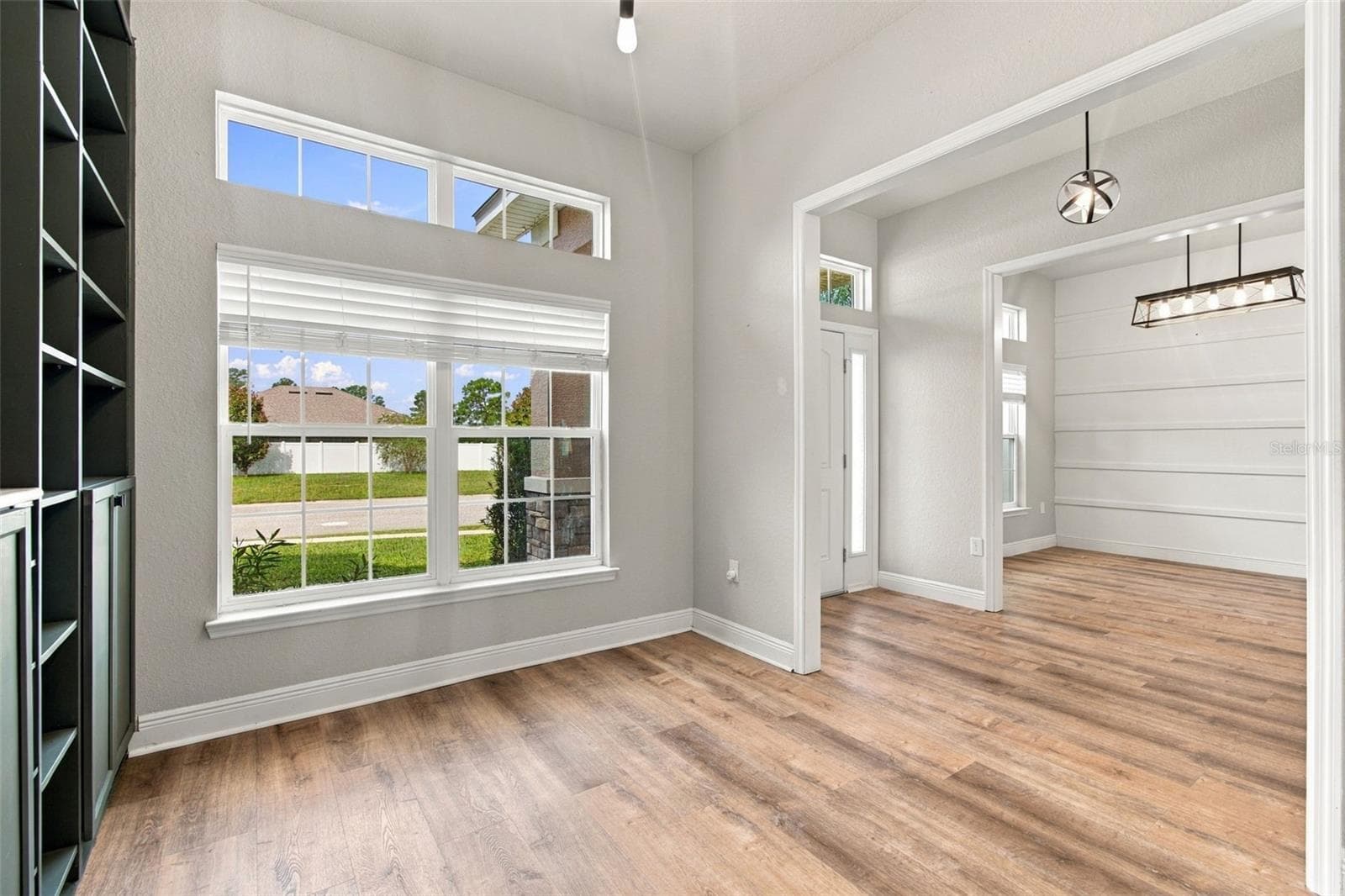 Single Family Residence at 12784 SIGMUND ST, SPRING HILL, photo 5 of 52