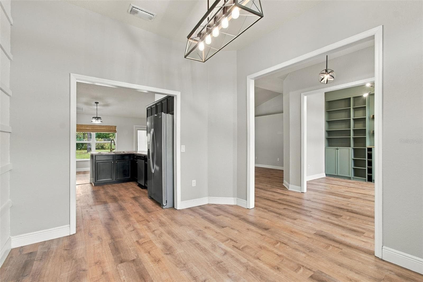 Single Family Residence at 12784 SIGMUND ST, SPRING HILL, photo 6 of 52