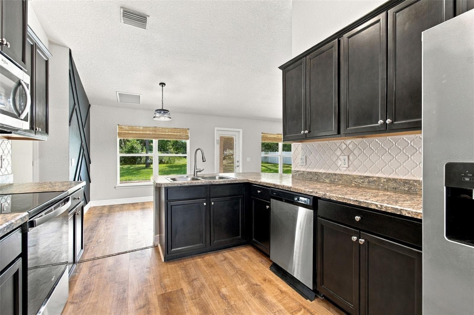 Single Family Residence at 12784 SIGMUND ST, SPRING HILL, photo 16 of 52