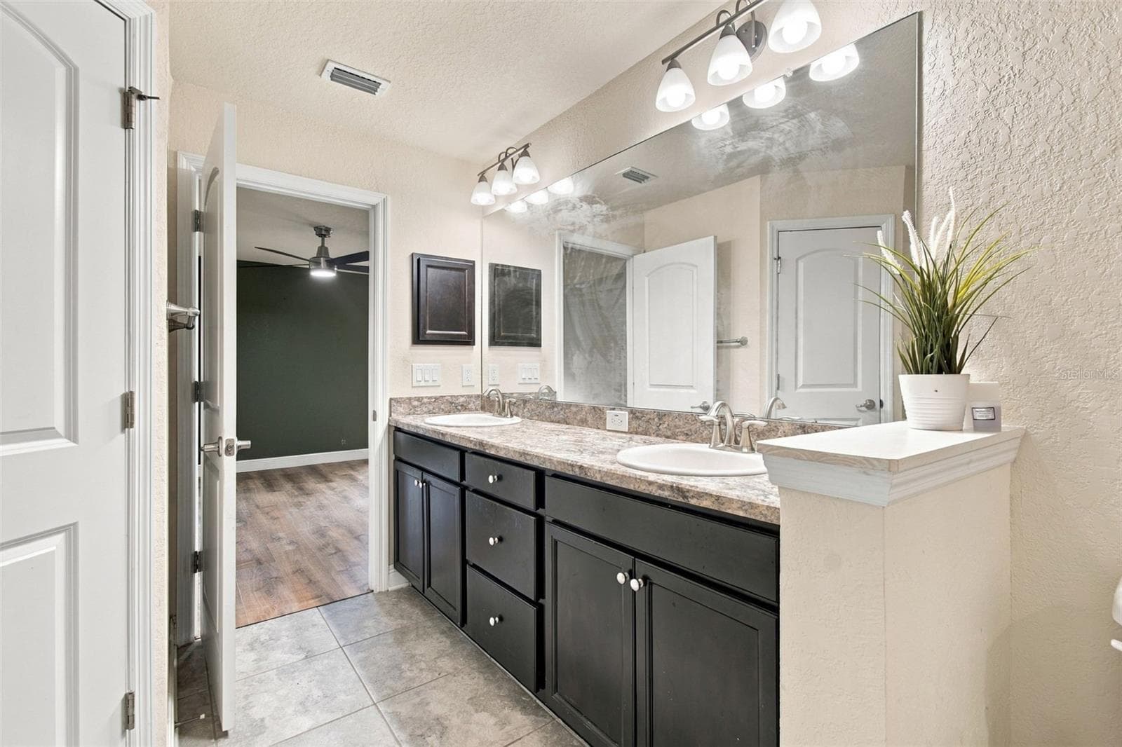 Single Family Residence at 12784 SIGMUND ST, SPRING HILL, photo 26 of 52