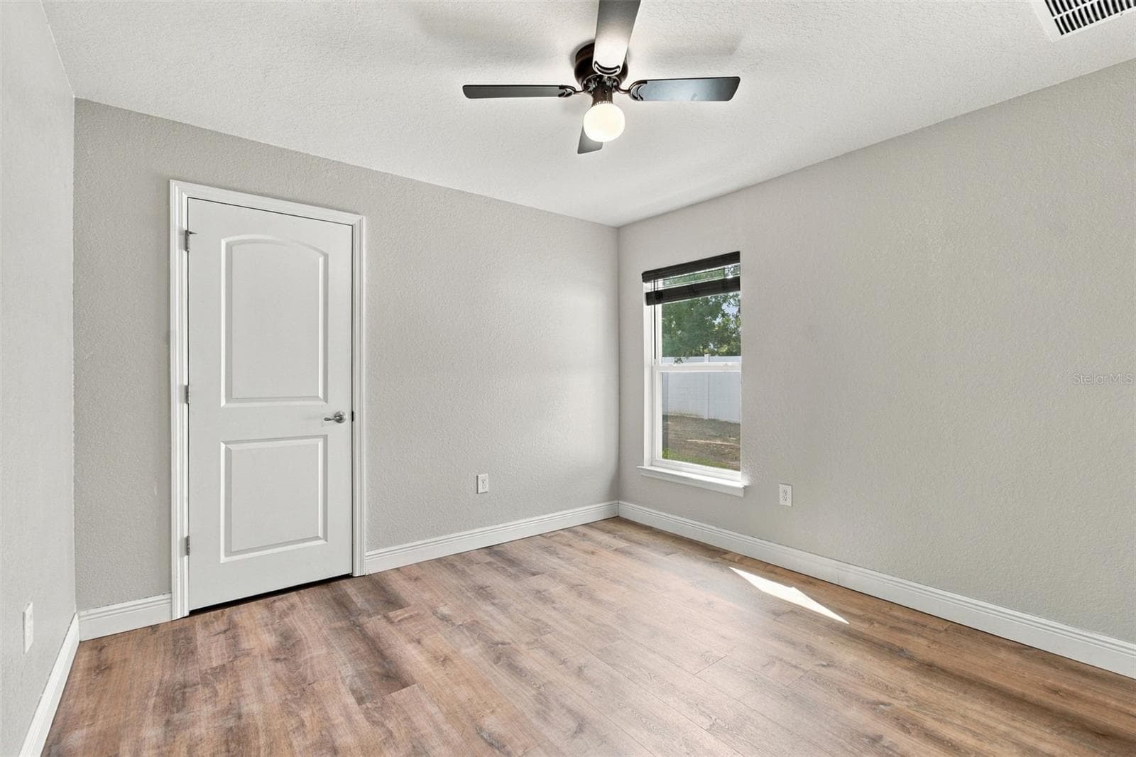Single Family Residence at 12784 SIGMUND ST, SPRING HILL, photo 33 of 52