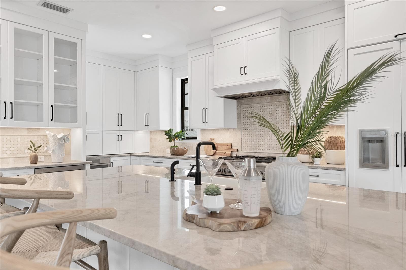 Single Family Residence at 10009 GASPARILLA PASS BLVD, BOCA GRANDE, photo 16 of 81