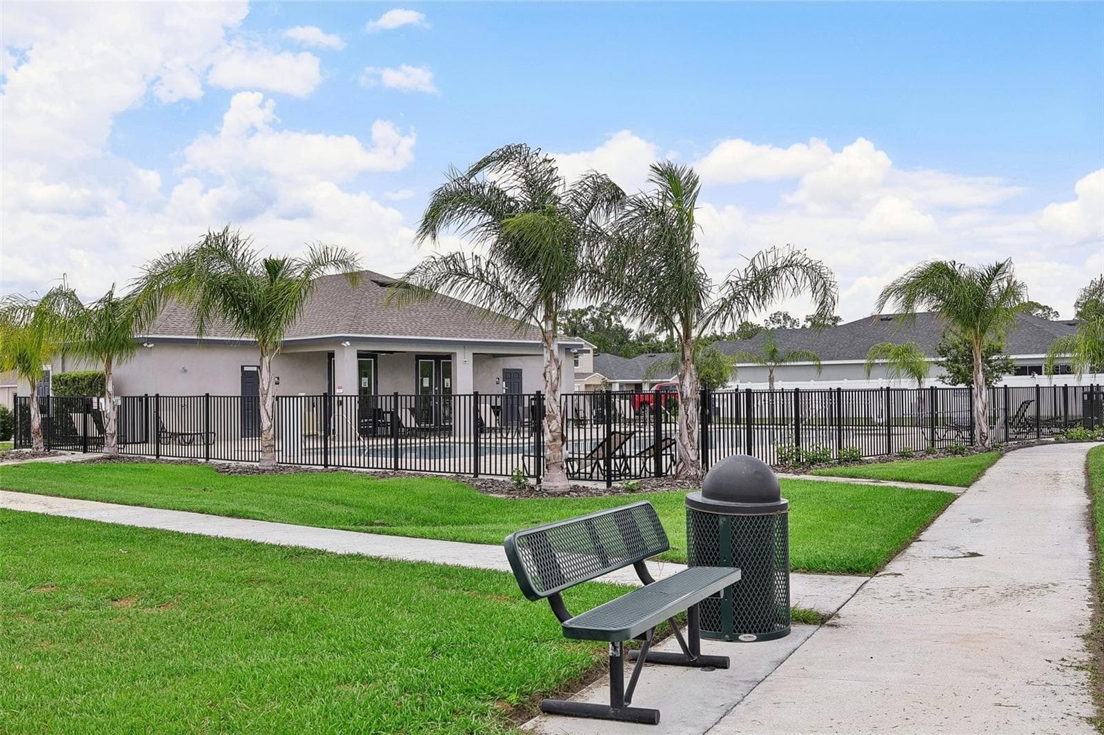 Single Family Residence at 1749 EAGLE HAMMOCK BLVD, EAGLE LAKE, photo 35 of 49