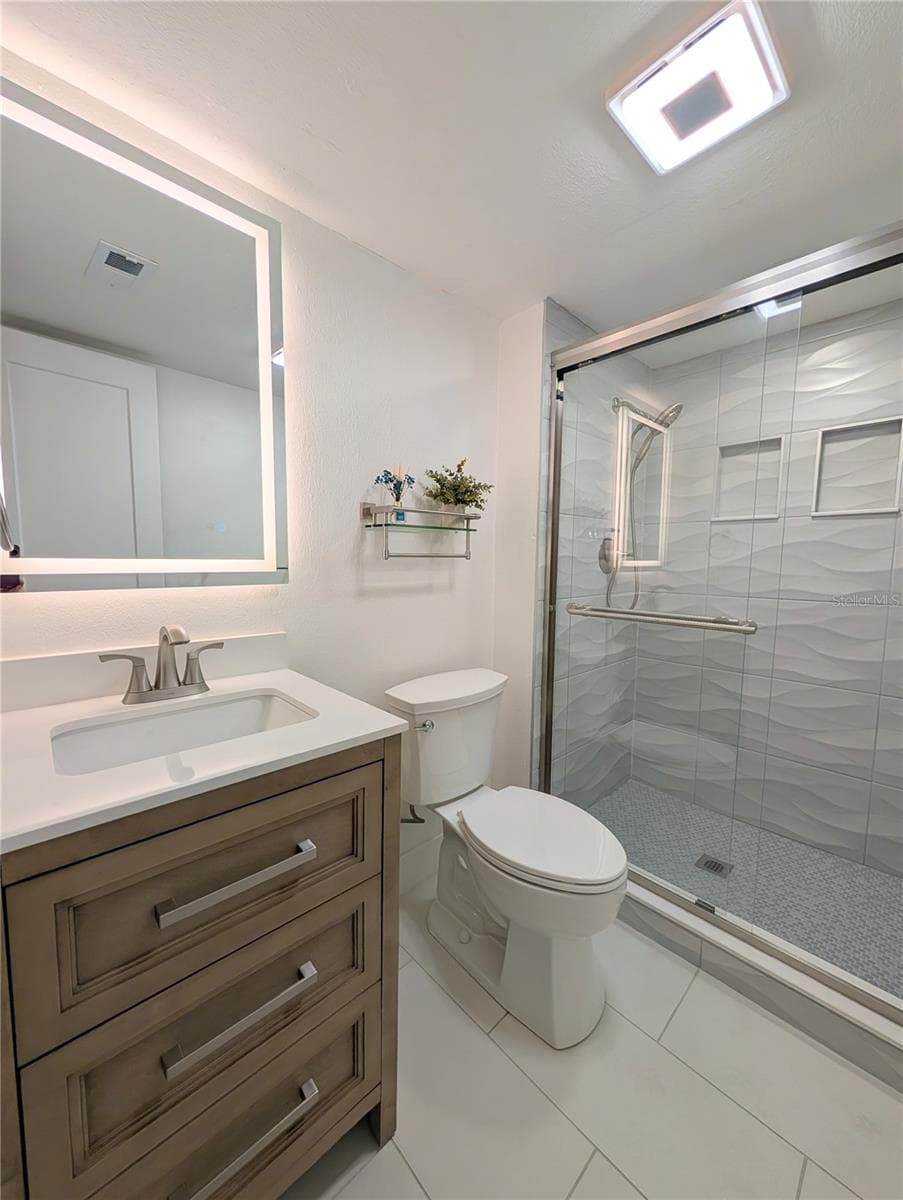 Condominium at 4507 S OAK DR #P31, TAMPA, photo 18 of 30