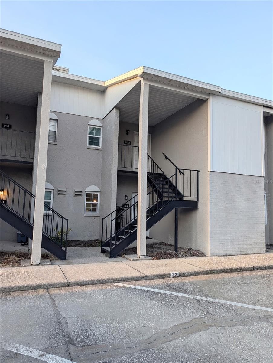 Condominium at 4507 S OAK DR #P31, TAMPA, photo 30 of 30
