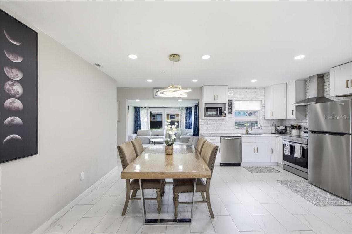 Single Family Residence at 1860 ALBERTA DR, CLEARWATER, photo 8 of 30