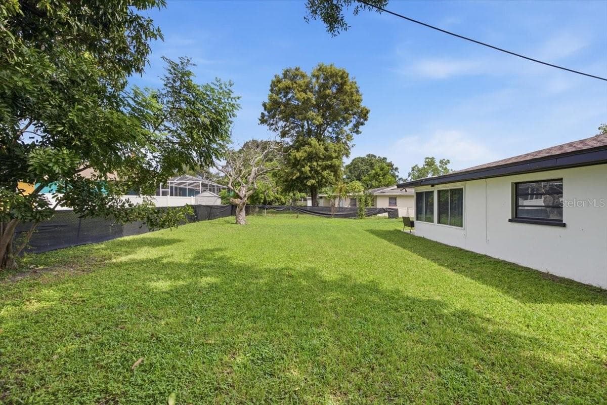Single Family Residence at 1860 ALBERTA DR, CLEARWATER, photo 25 of 30