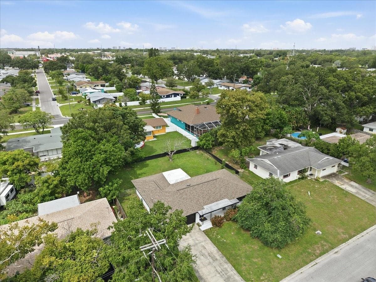Single Family Residence at 1860 ALBERTA DR, CLEARWATER, photo 26 of 30
