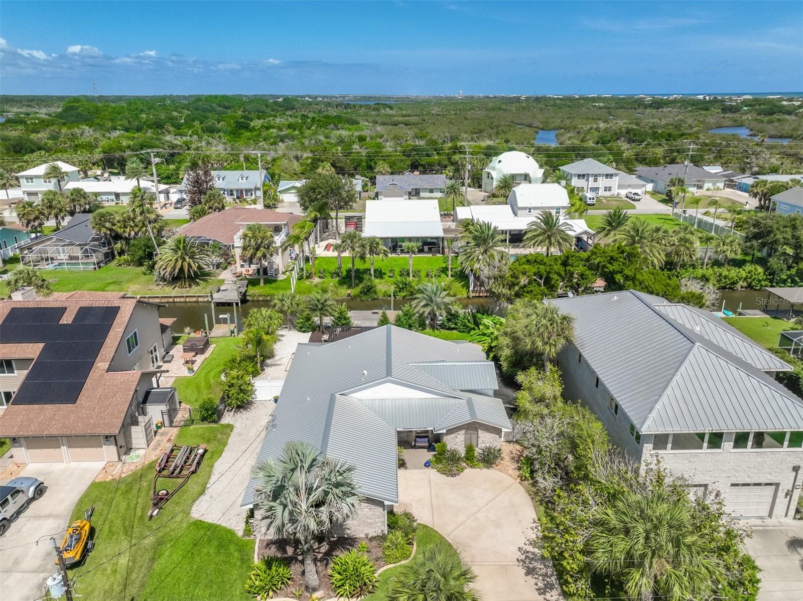 Single Family Residence at 624 CUMBERLAND DR, FLAGLER BEACH, photo 2 of 43
