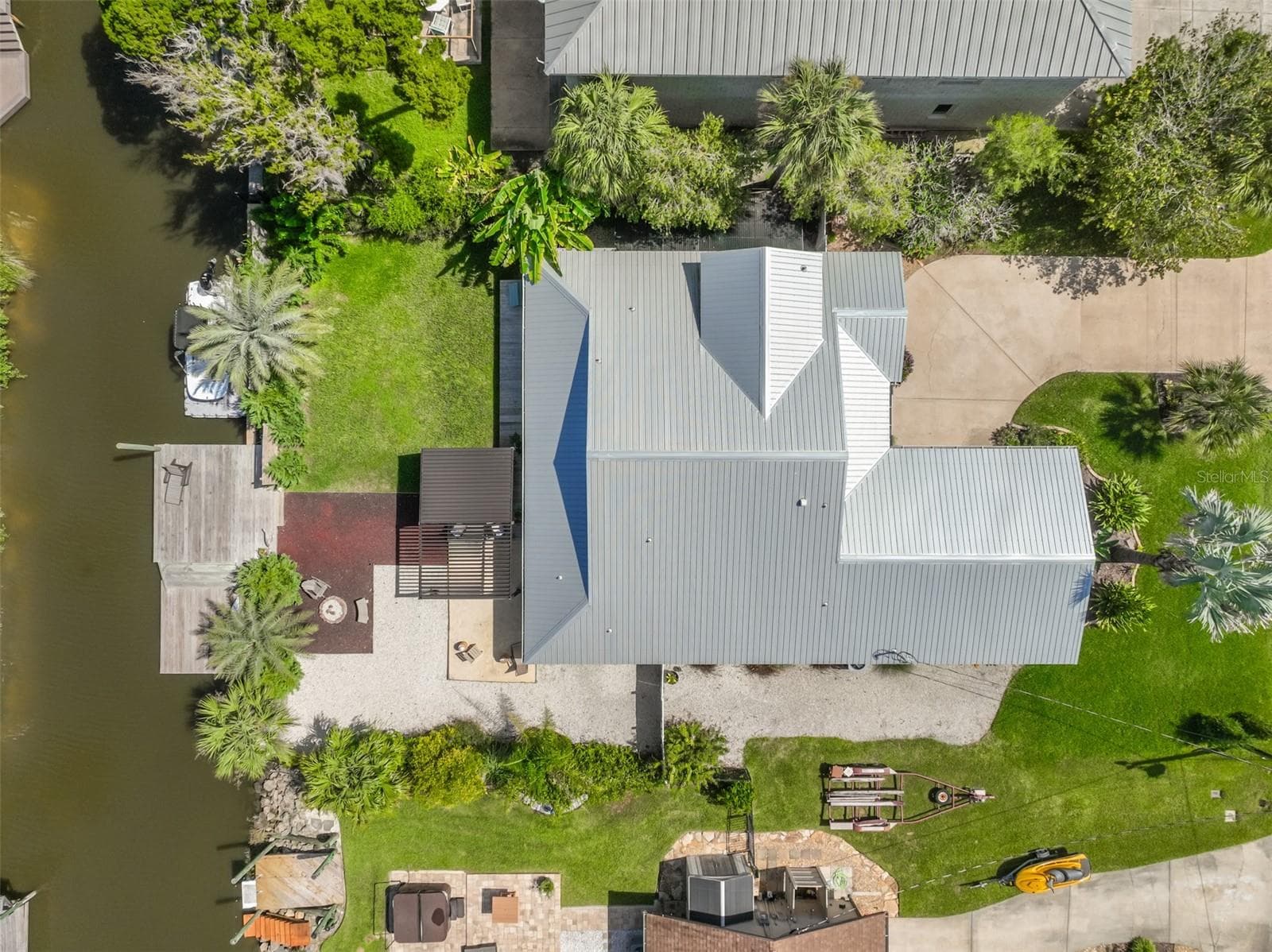 Single Family Residence at 624 CUMBERLAND DR, FLAGLER BEACH, photo 6 of 43