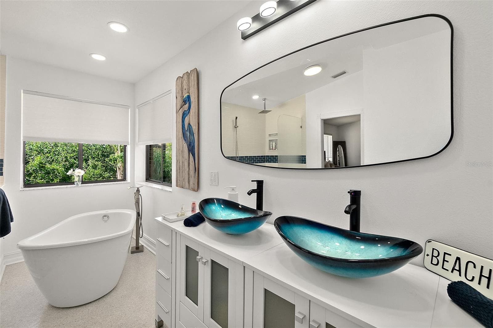 Single Family Residence at 624 CUMBERLAND DR, FLAGLER BEACH, photo 19 of 43