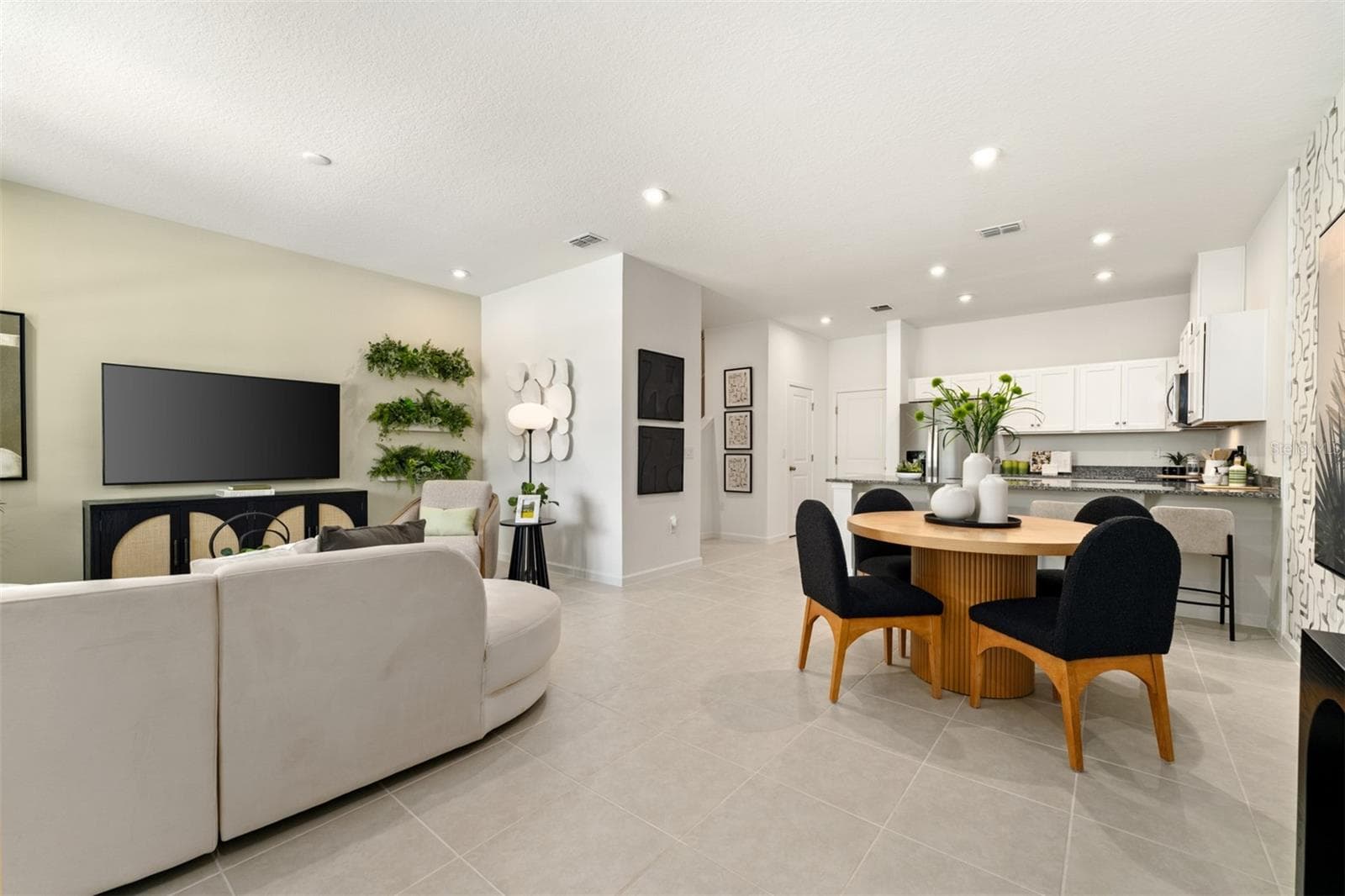 Catalina I Model Entrance - 2872 CAMELLIA FLOWER ST, APOPKA