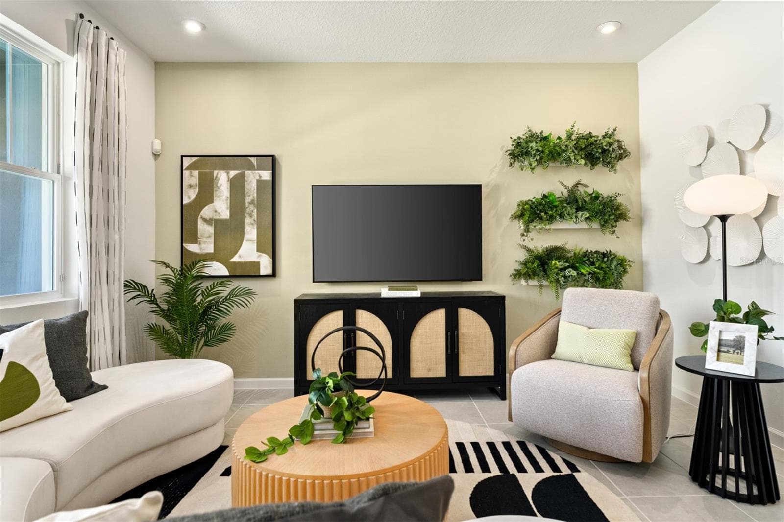 Catalina I Model Great Room - 2872 CAMELLIA FLOWER ST, APOPKA