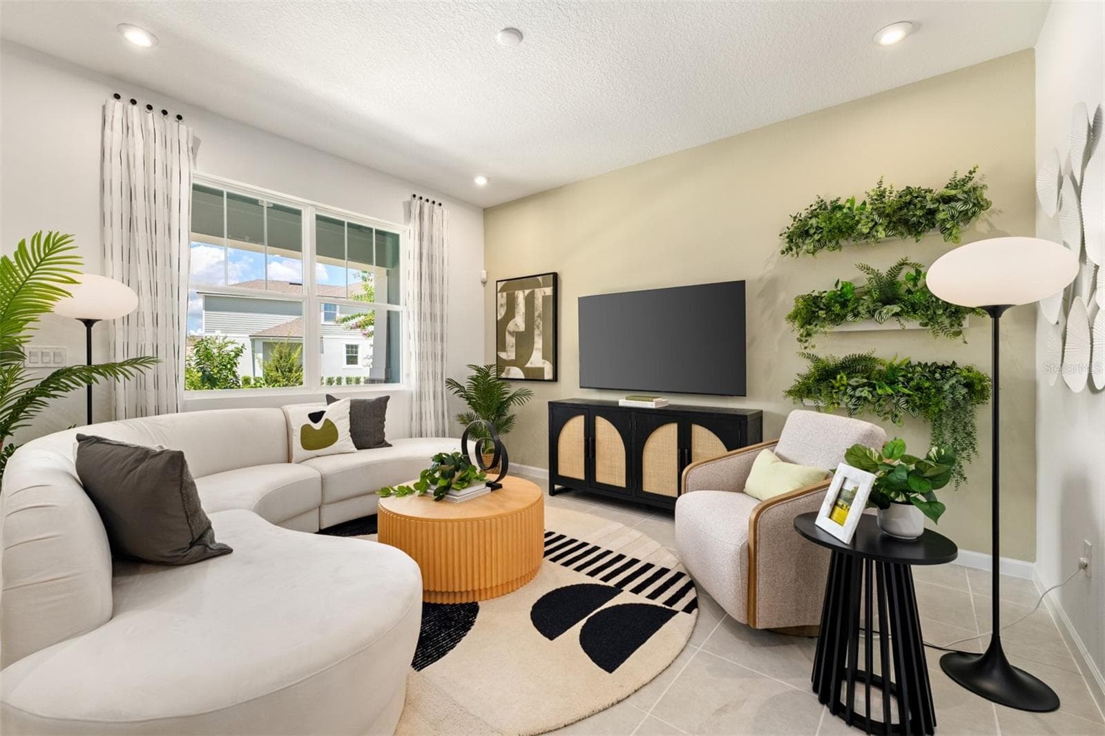 Catalina I Model Great Room - 2872 CAMELLIA FLOWER ST, APOPKA