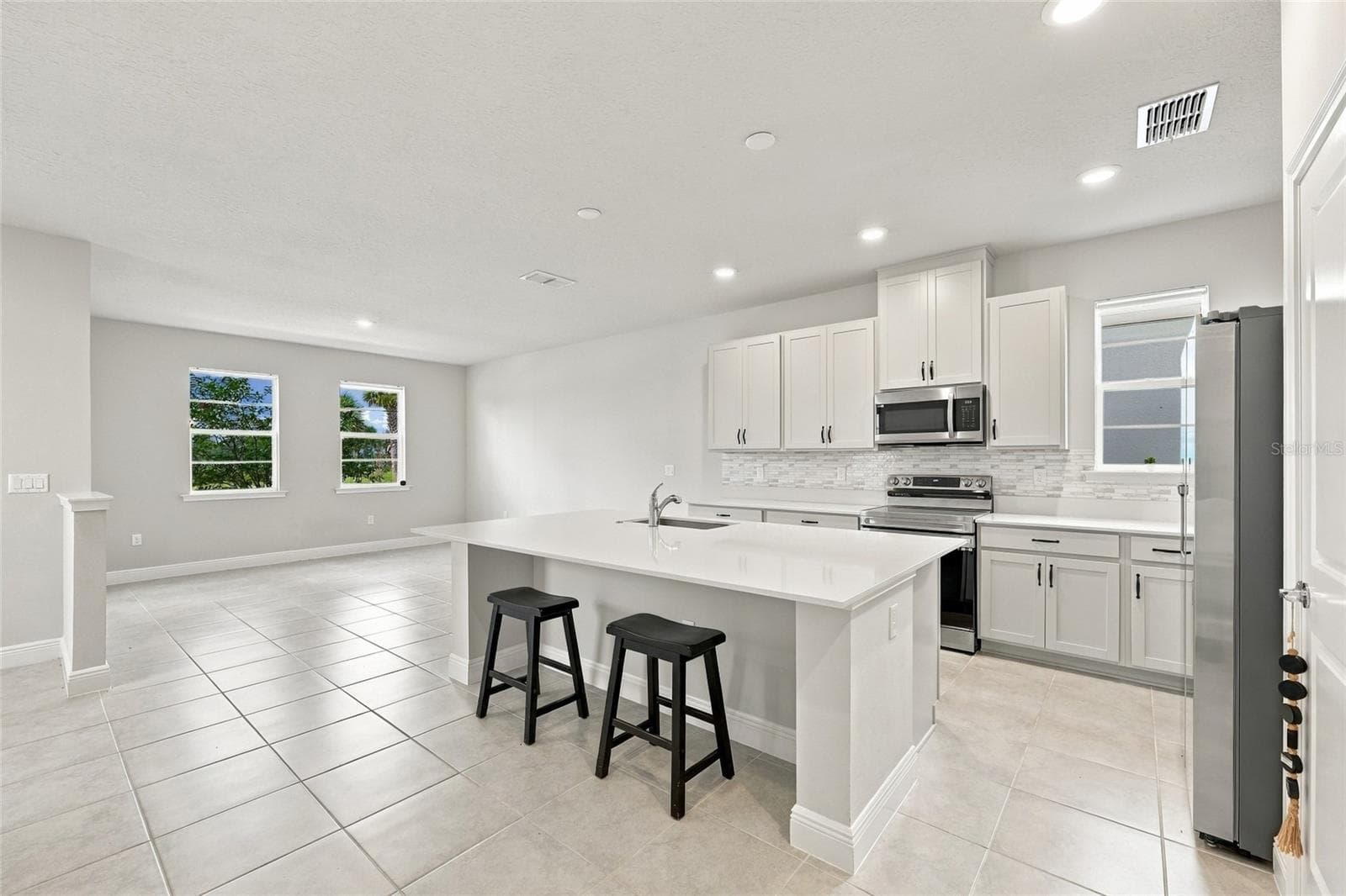 Open Concept - 4929 CROSS PRAIRIE PKWY, ST CLOUD