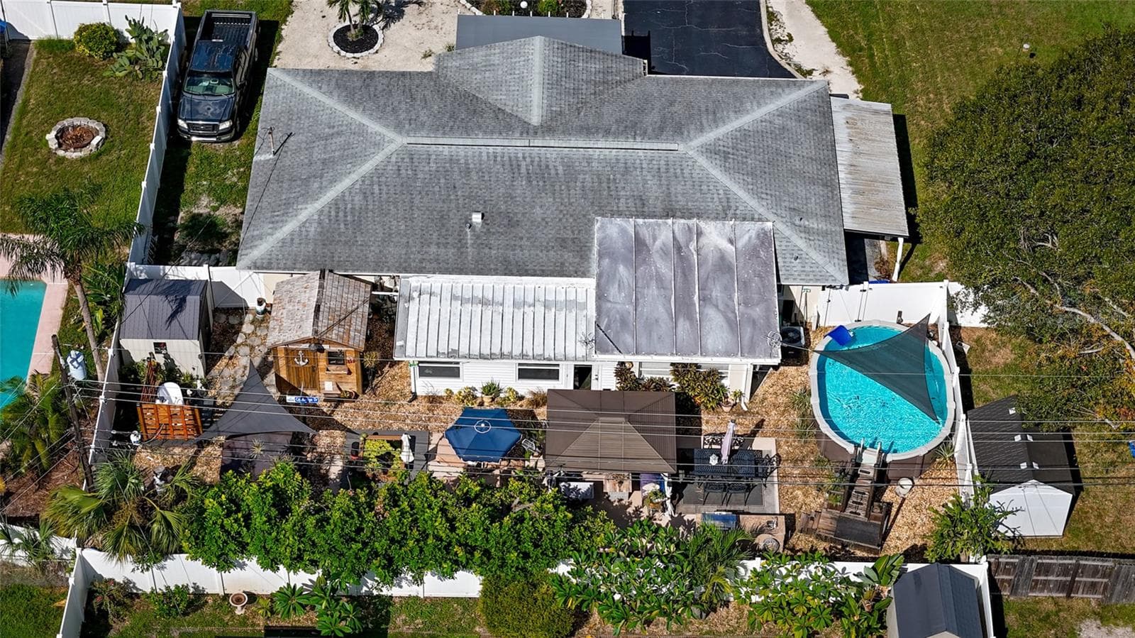 Single Family Residence at 1779 AVON LN, LARGO, photo 3 of 54