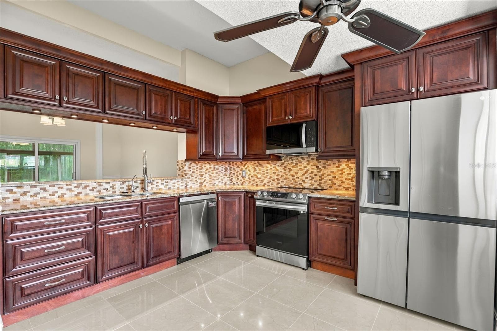 Single Family Residence at 5332 DORRINGTON LN, ORLANDO, photo 15 of 73