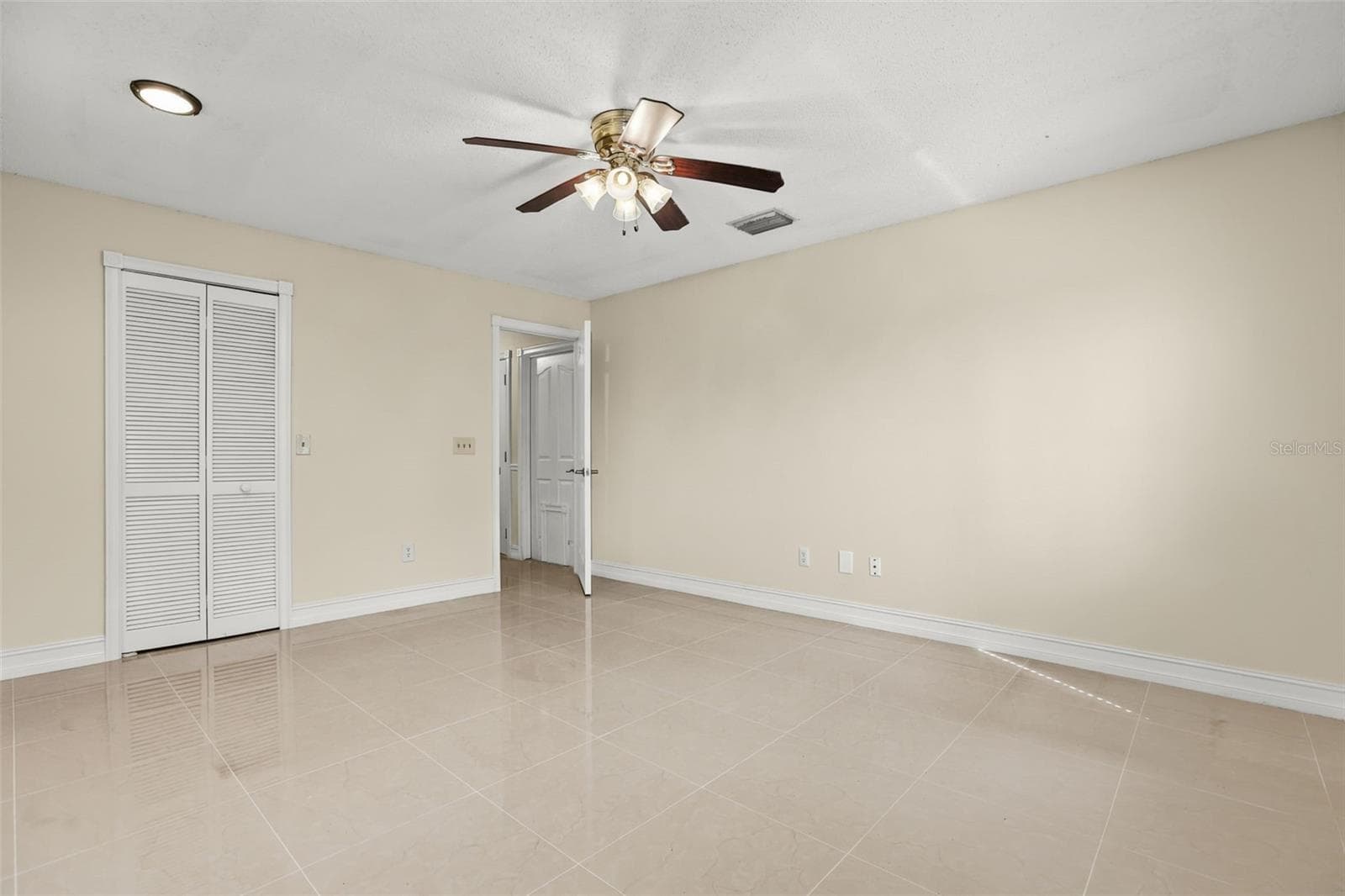 Single Family Residence at 5332 DORRINGTON LN, ORLANDO, photo 25 of 73