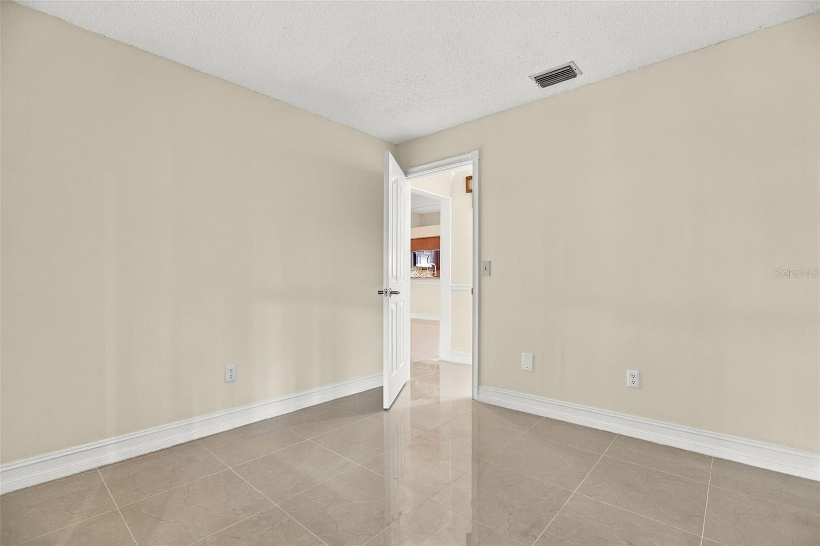 Single Family Residence at 5332 DORRINGTON LN, ORLANDO, photo 33 of 73