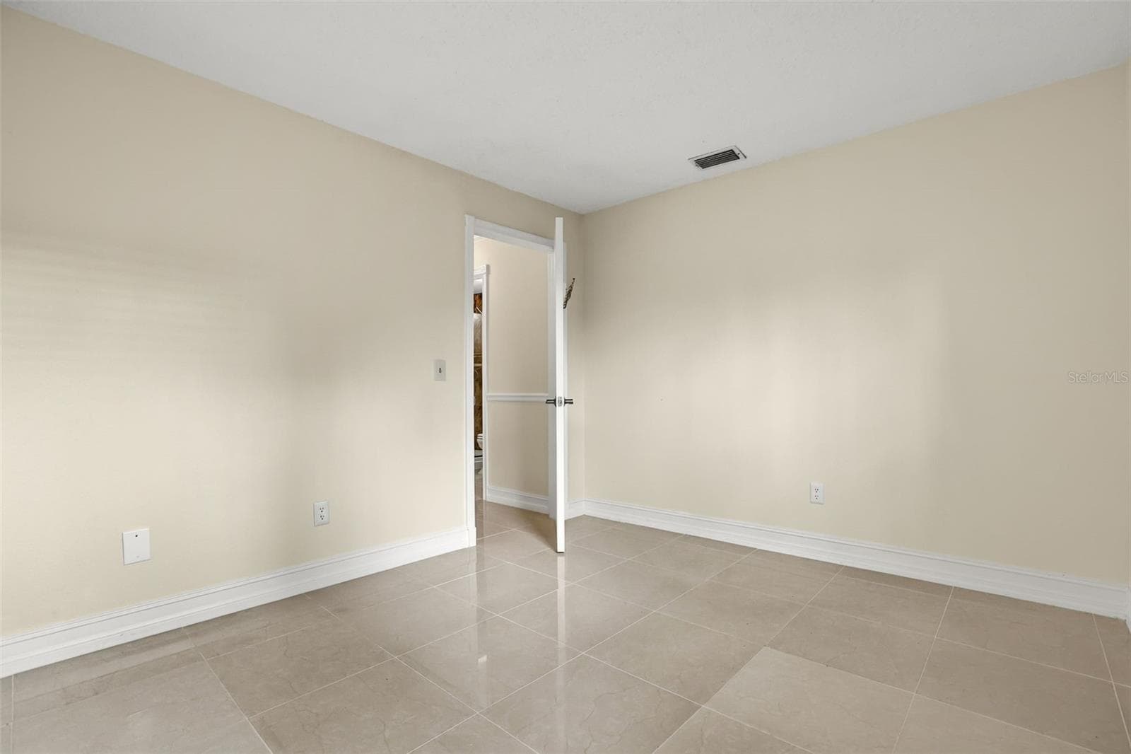 Single Family Residence at 5332 DORRINGTON LN, ORLANDO, photo 39 of 73