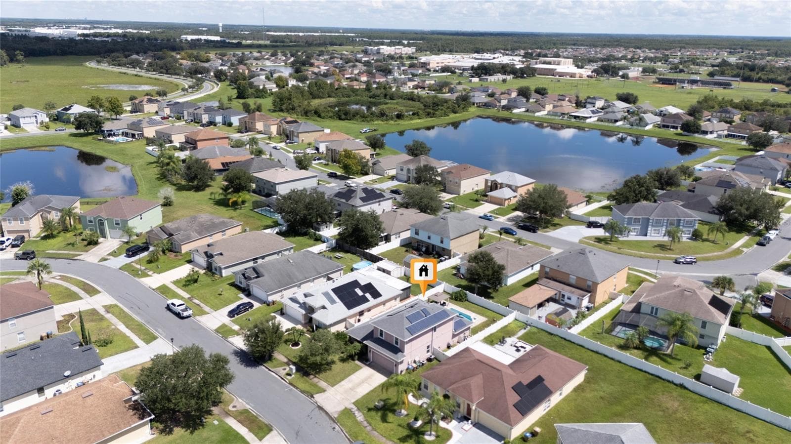 Single Family Residence at 2333 WALNUT CANYON DR, KISSIMMEE, photo 11 of 51