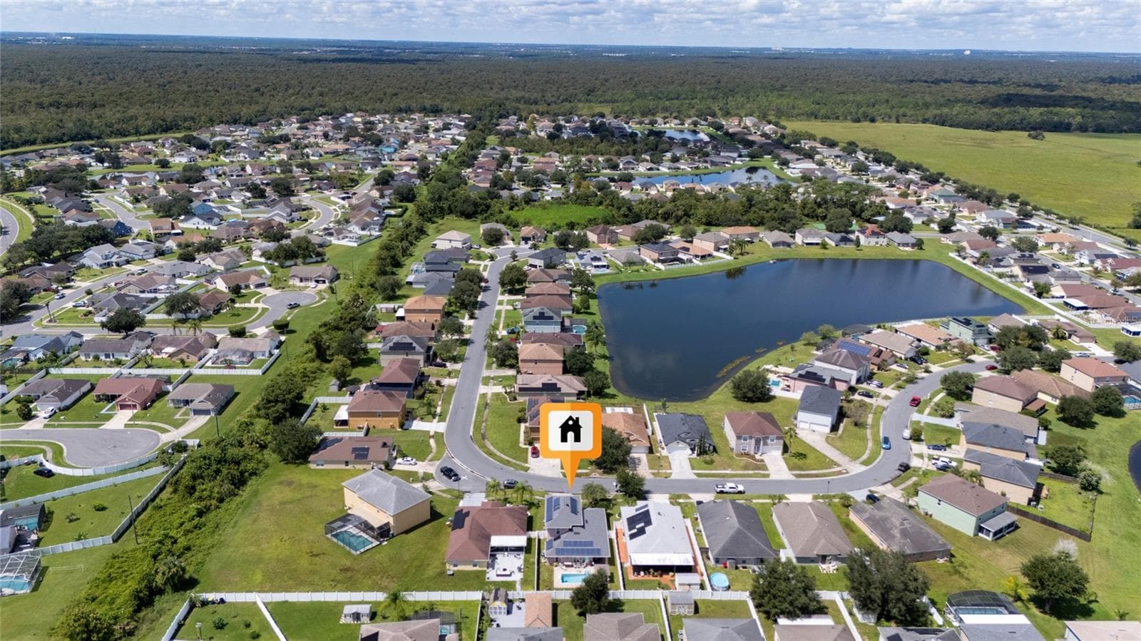 Single Family Residence at 2333 WALNUT CANYON DR, KISSIMMEE, photo 14 of 51