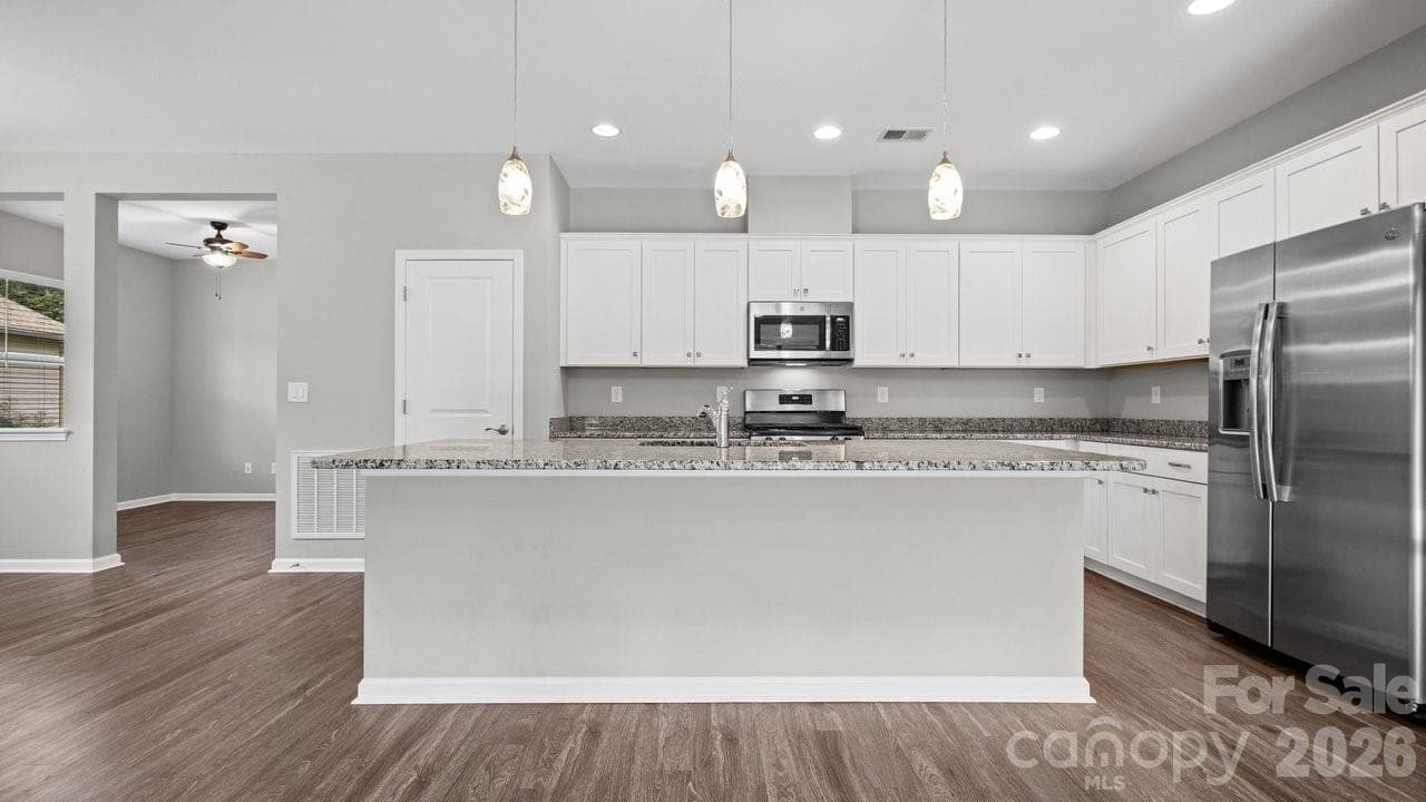 Single Family Residence at 4927 Looking Glass Trail, Denver, photo 15 of 48