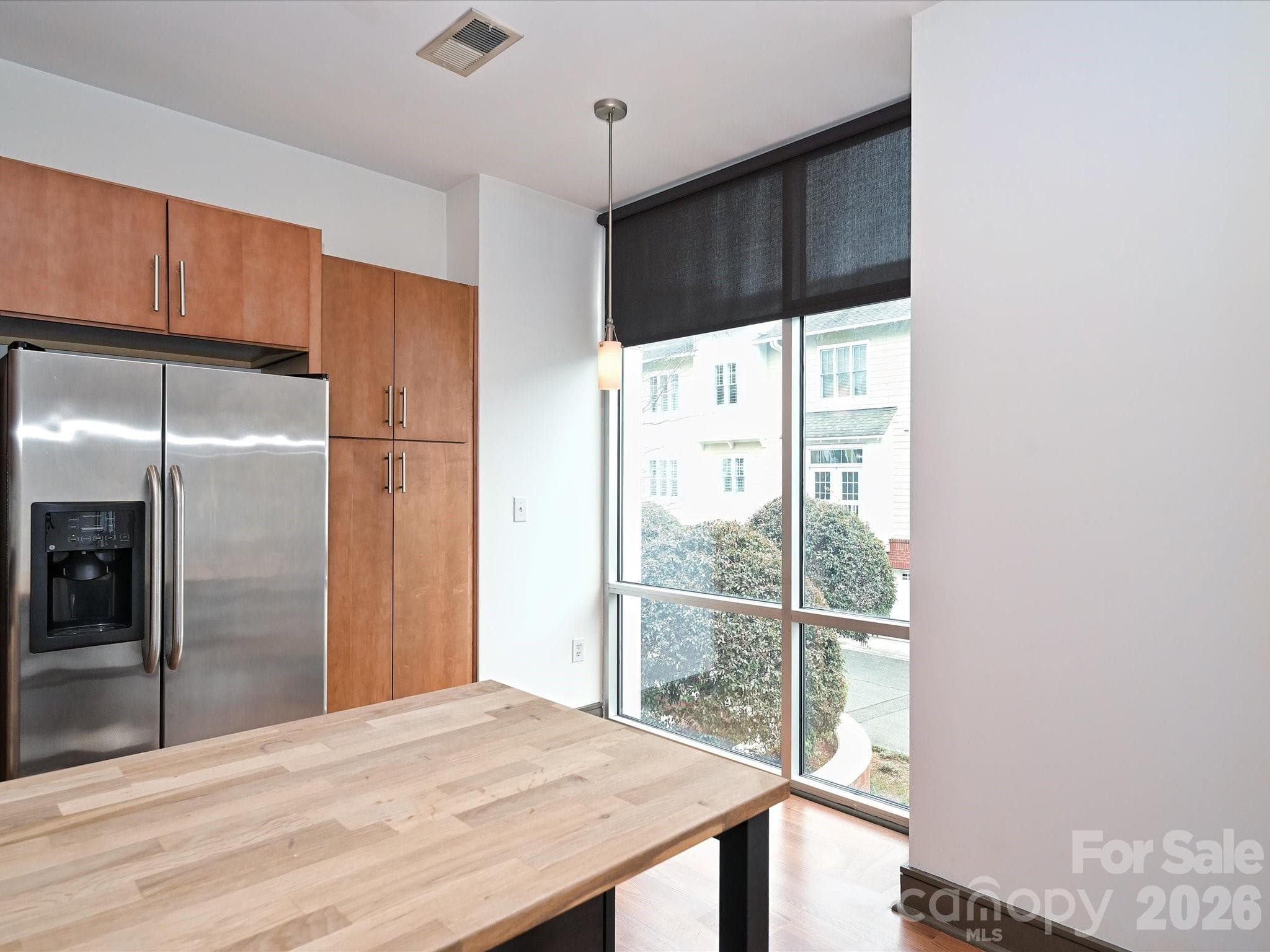 Condominium at 2200 Lyndhurst Avenue, Charlotte, photo 11 of 28