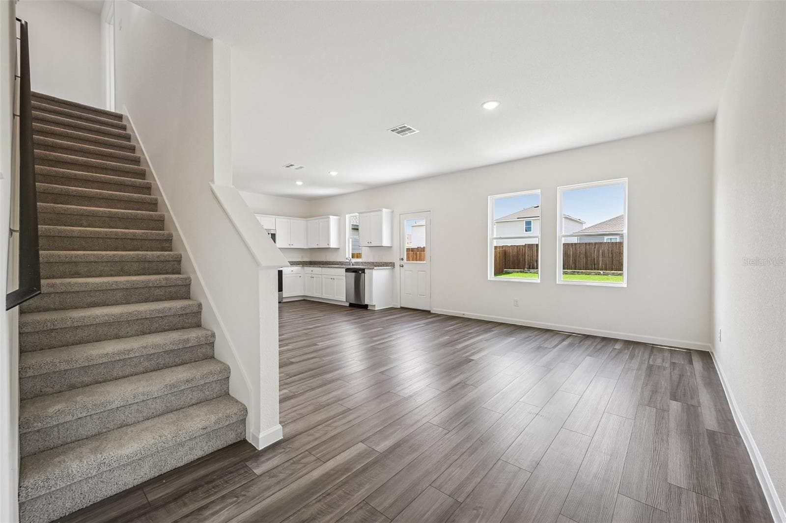 Single Family Residence at 1706 TRIMBLE AVE, DELAND, photo 10 of 27